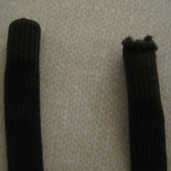 NIKE Hooded Pullover - Picture 9 of 10